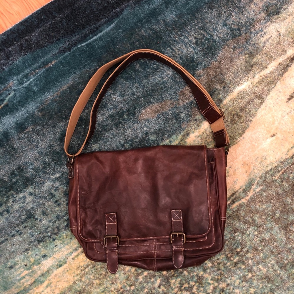 Fossil brown leather sling satchel